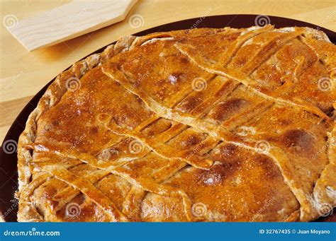  Empanada Gallega! Een knapperig deegpakket gevuld met hartige goodness en een vleugje pittigheid